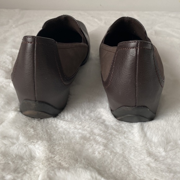 Easy Street Comfort Wave Slip on Wedge Shoe Size 10 - Picture 3 of 8